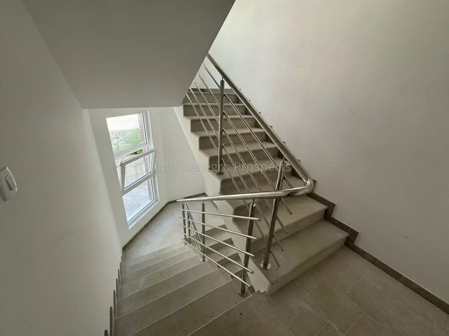 Apartman u tivtu 12611 4 1067x800