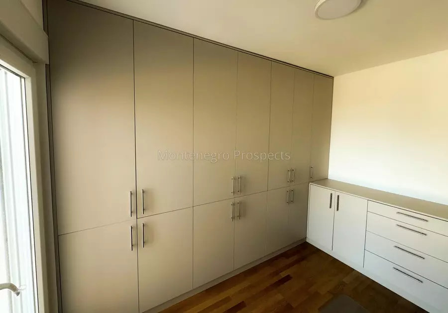 Apartman u tivtu 12611 5 1144x800