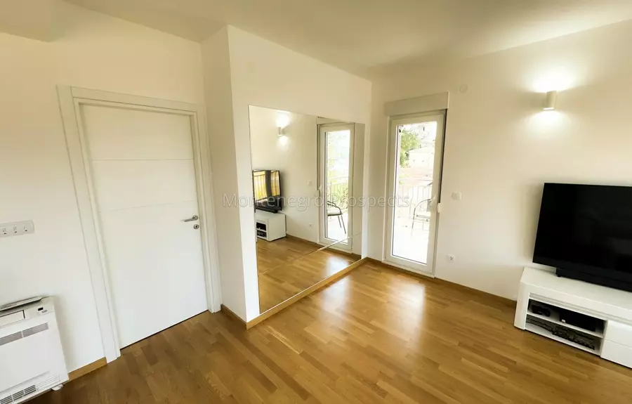 Apartman u tivtu 12611 6 1252x800