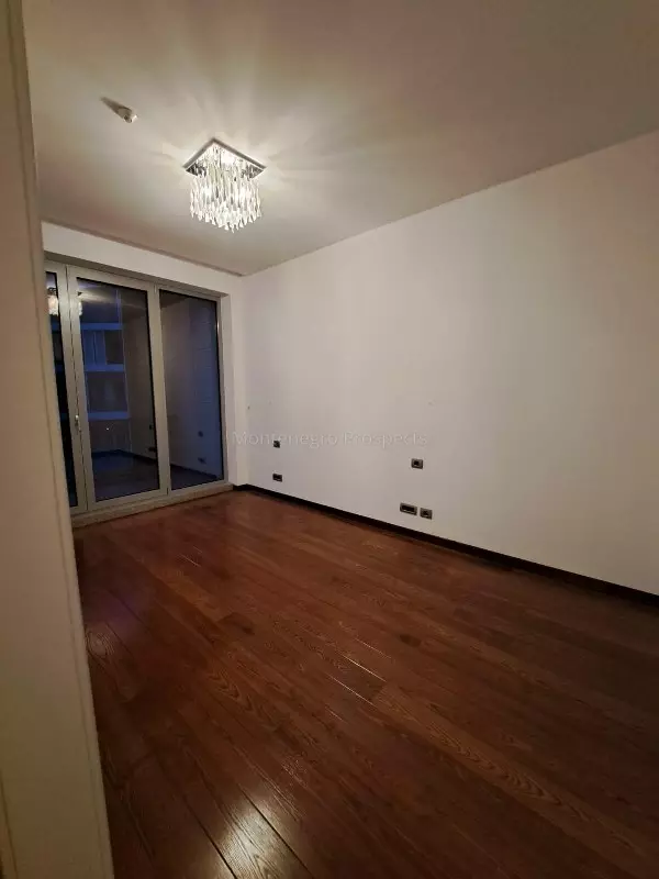 Apartman u tq plaza 12612 1 600x800